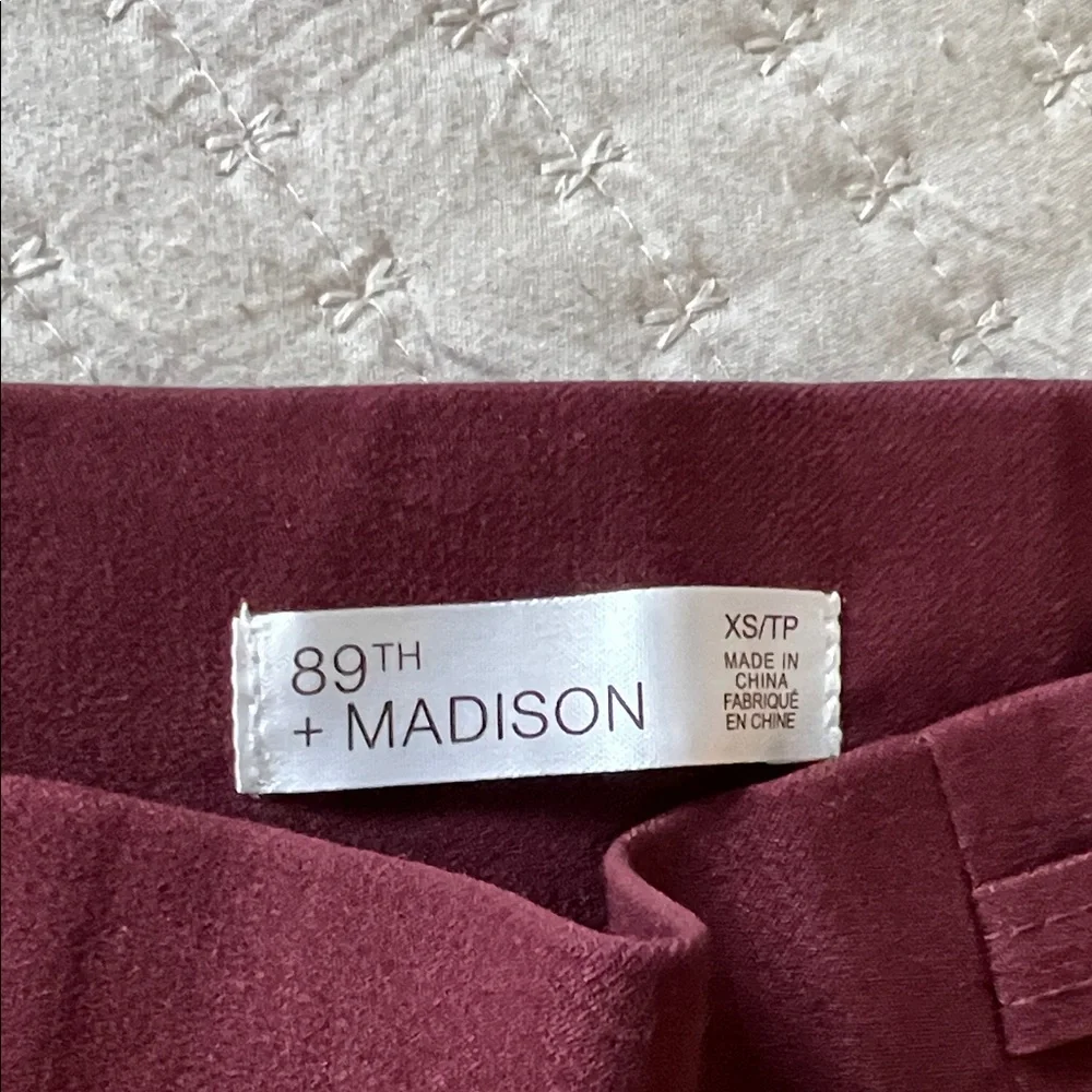 89th & Madison Burgundy Women's Flare Pants Size X-Small